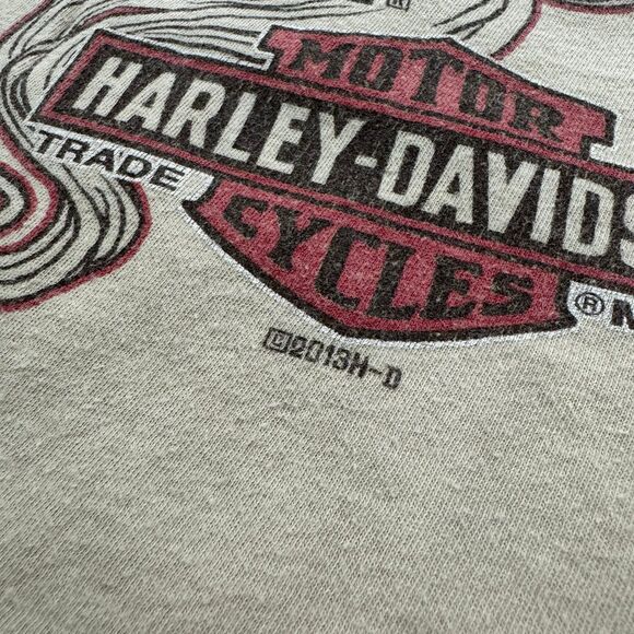 Harley Davidson Biker Girl Graphic Tee Shirt Size L Cream - Picture 4 of 7